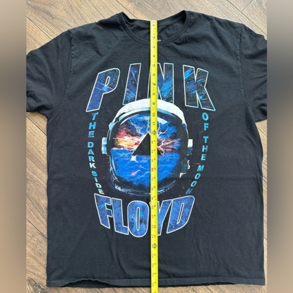 BUNDLE- 2 men’s Pink Floyd XL t-shirts‎ - Picture 4 of 9